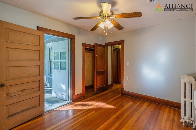 Building Photo - Fifteenth St. 344 N.