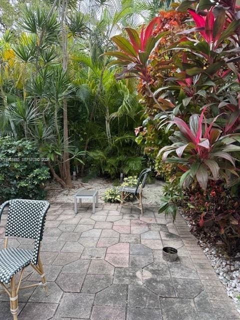 Building Photo - 750 Jefferson Ave