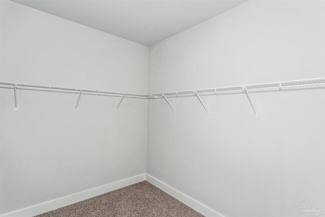 Building Photo - 3285 Southwind Dr