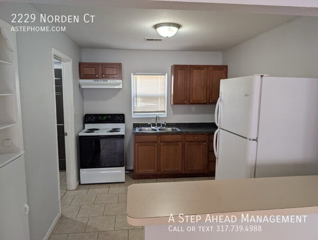 Building Photo - 2229 Norden Ct