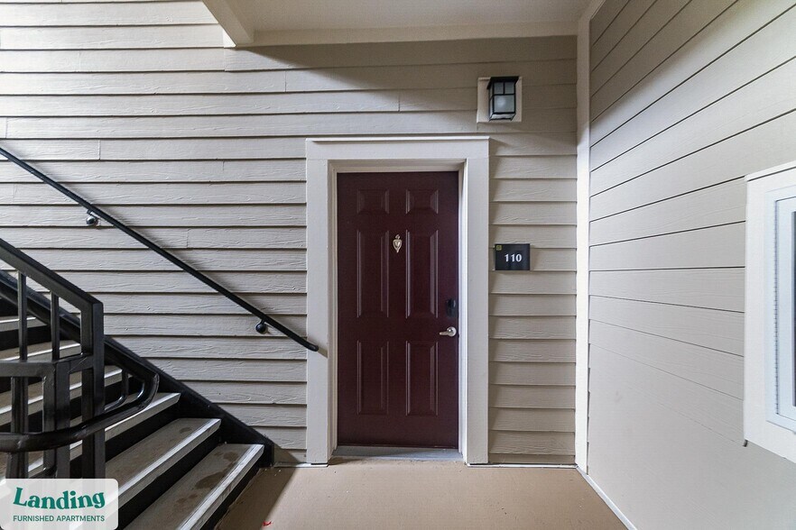 Building Photo - 655 W Mallard Creek Church Rd