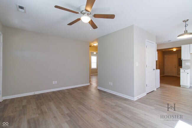 Building Photo - 5838 Greenfield Ave