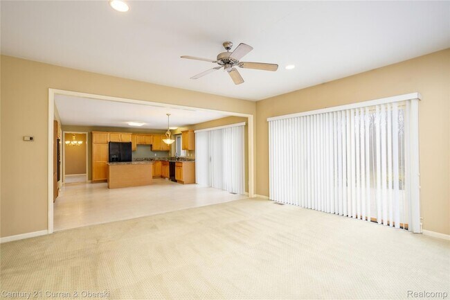 Building Photo - 42104 Echo Forest Dr