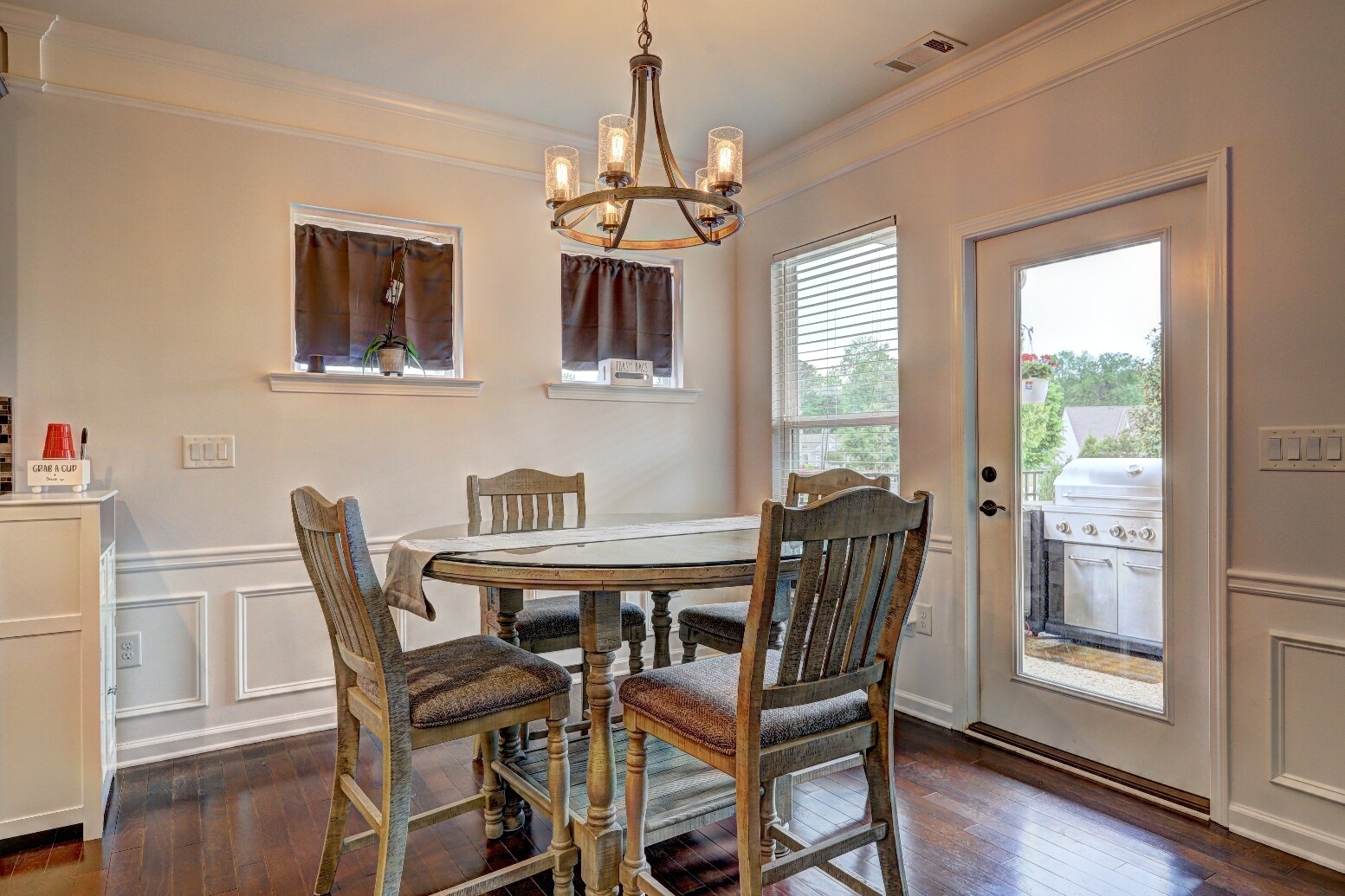 Building Photo - 409 Golden Rod Ct