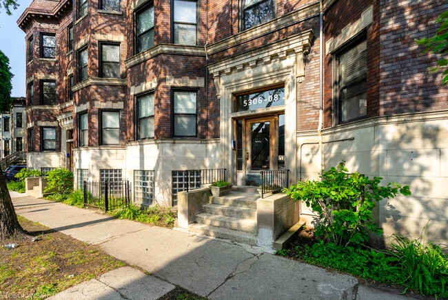 Building Photo - 5306 S Blackstone Ave