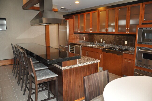 Building Photo - 11990 Market St