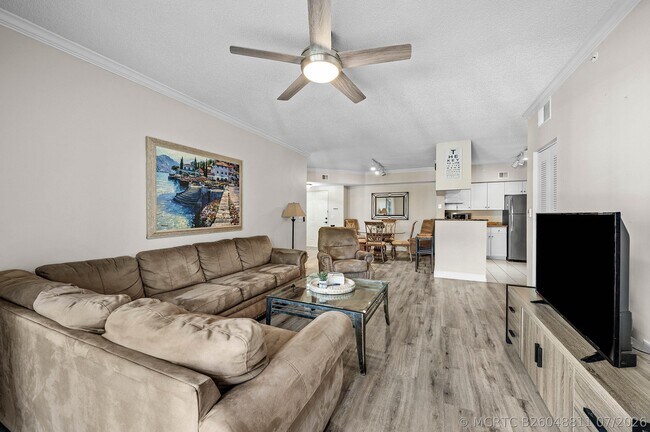 Building Photo - 4307 Tuscany Way