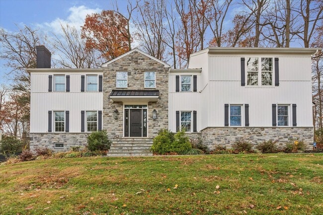 Primary Photo - Stunning Renovated 5-Bedroom Exton Home – 6-Month Lease, Gourmet Kitchen & Walkout Basement