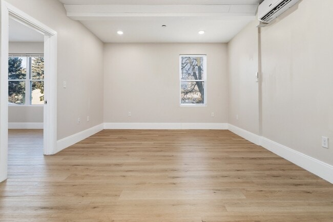 Building Photo - 41 Wolcott St