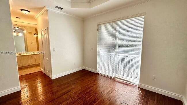Building Photo - 8102 SW 118th Pl
