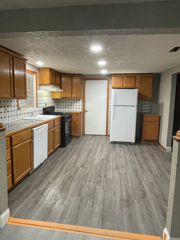 Building Photo - 5310 Hardy Ave