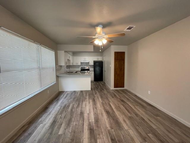 Building Photo - 8808 Mountain Ridge Dr