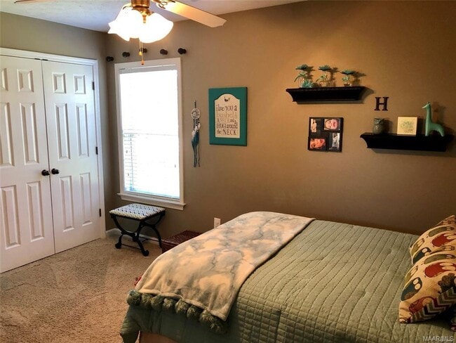 Building Photo - 9225 Harrington Cir