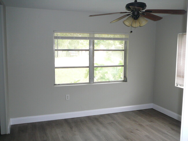 Building Photo - 1709 Coronado Ave