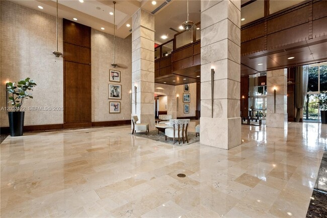 Building Photo - 19501 W Country Club Dr