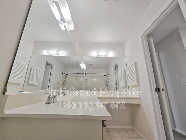 Building Photo - 7837 Eagle Creek Dr