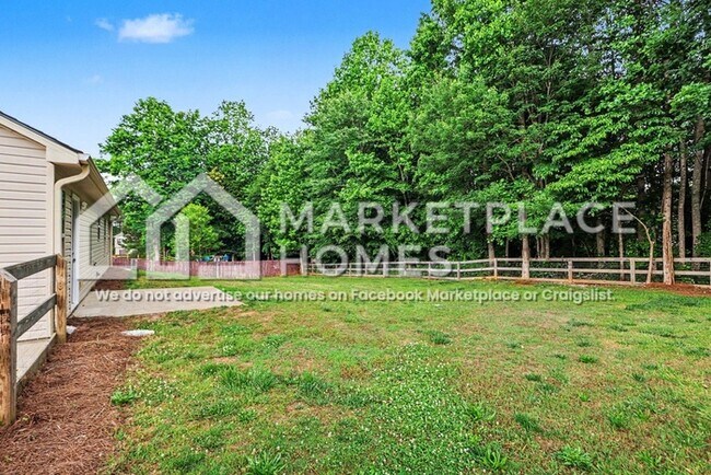 Building Photo - 122 White Creek Loop