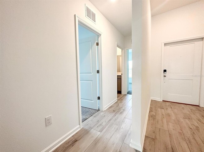 Building Photo - 2302 Burney Fls Ln