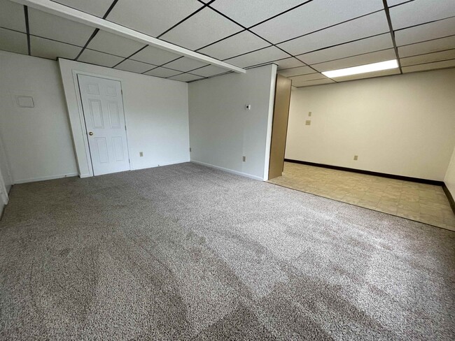 Building Photo - 3961 Brown Ave