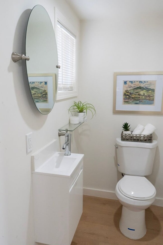 Building Photo - 4815 Appian Way