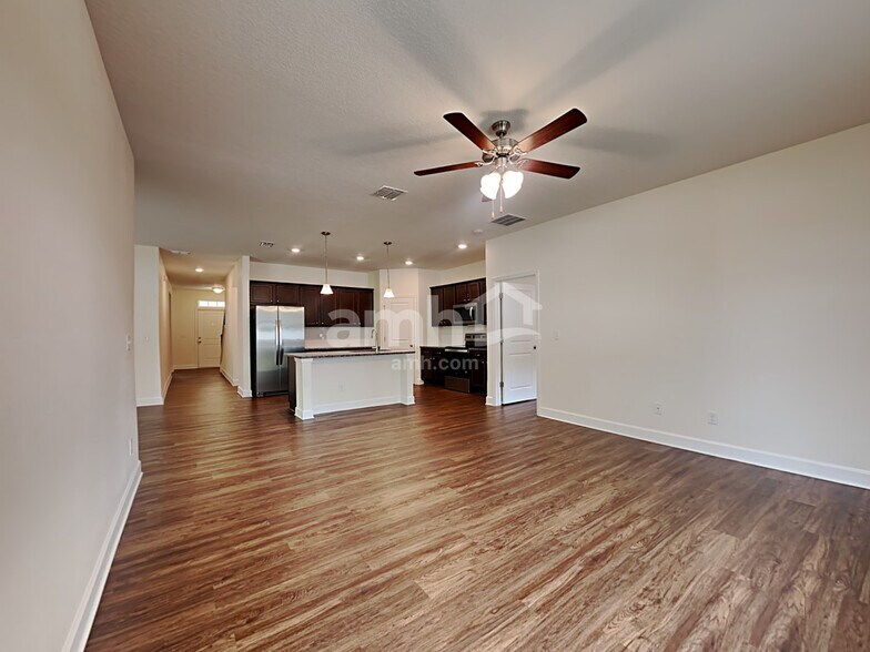 Building Photo - 105 Moultrie Crossing Ln