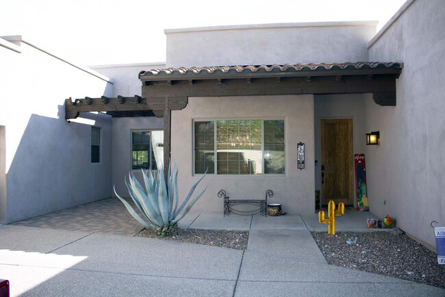 Building Photo - 10610 Garnet Sky Ct