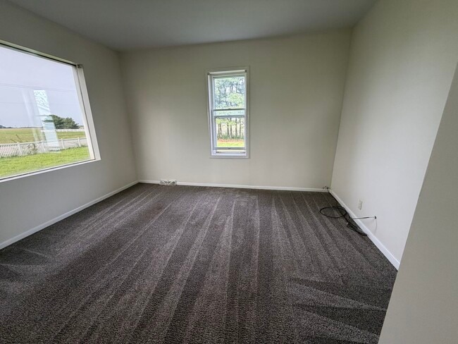 Building Photo - 6281 5000 N