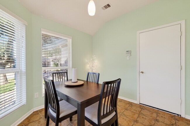 Building Photo - 3326 Zephyr Glen Way