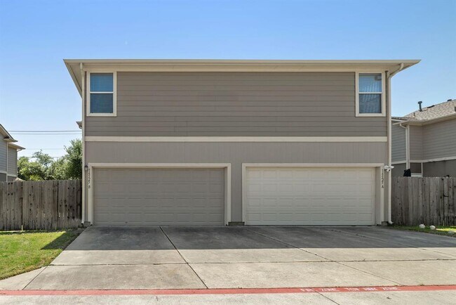 Building Photo - 14525 Harris Ridge Blvd
