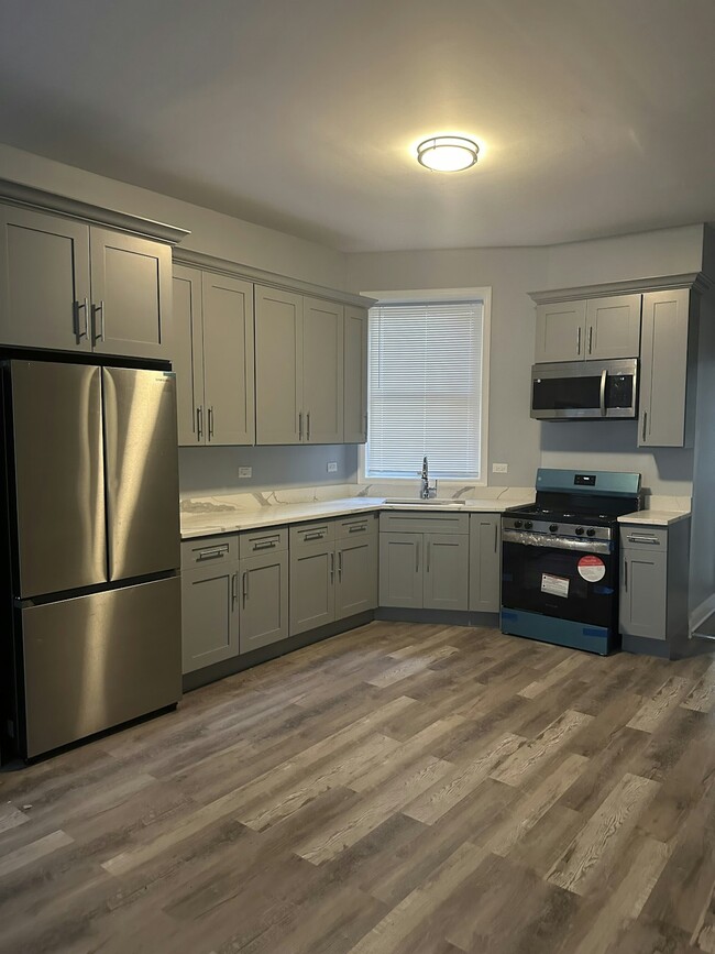 Building Photo - 6710 S Parnell Ave