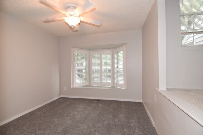 Building Photo - 7880 Champion Way