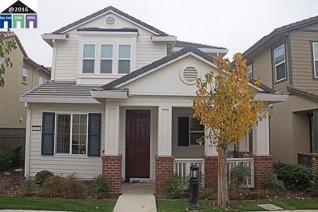 Primary Photo - 374 W Abbey Ln