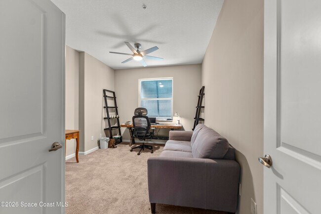 Building Photo - 3951 Playa Del Sol Dr