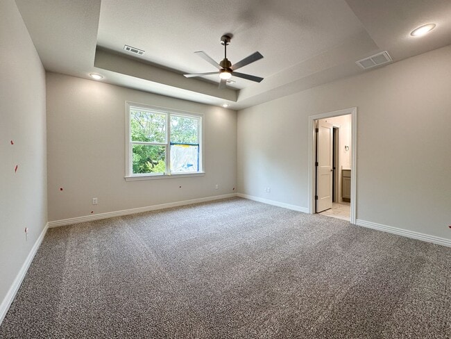 Building Photo - 4437 W Bronco Dr