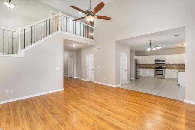 Building Photo - 533 Millpond Rd