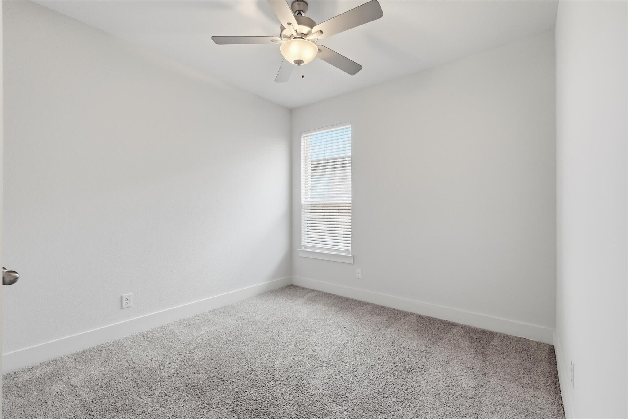 Building Photo - 1861 Arbor Dr