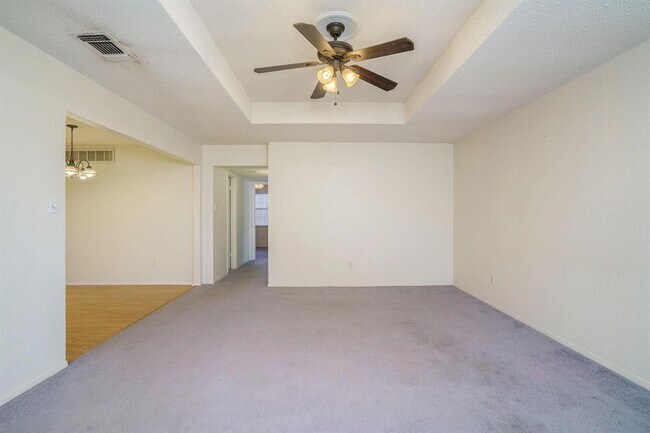 Building Photo - 3628 Hulen Park Cir