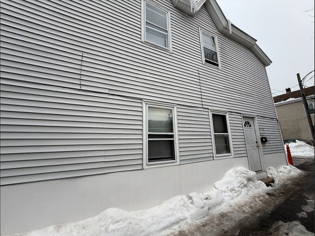 Building Photo - 2 Williams Ct