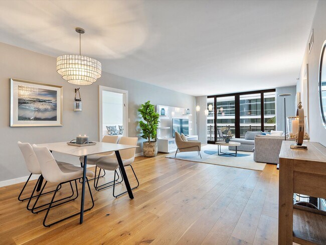Building Photo - 9455 Collins Ave
