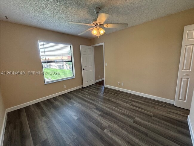 Building Photo - 21909 Lake Forest Cir