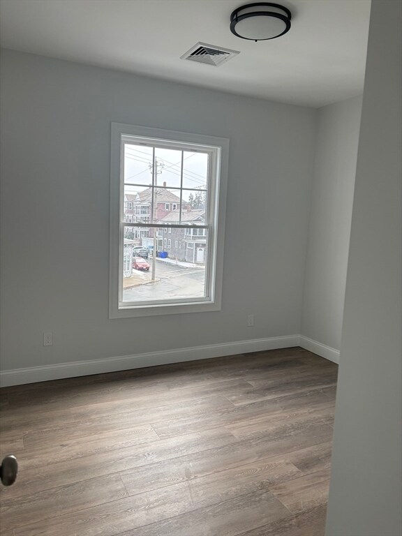 Building Photo - 943 County St