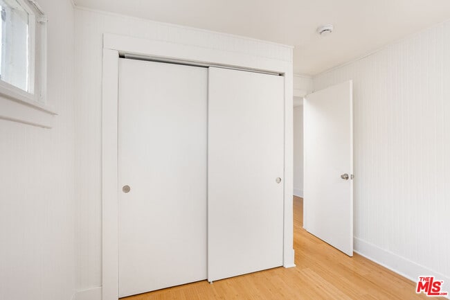 Building Photo - 126 Franklin Ct