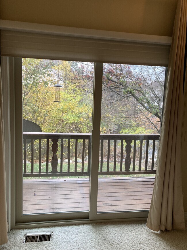 Building Photo - 41645 Copper Creek Dr