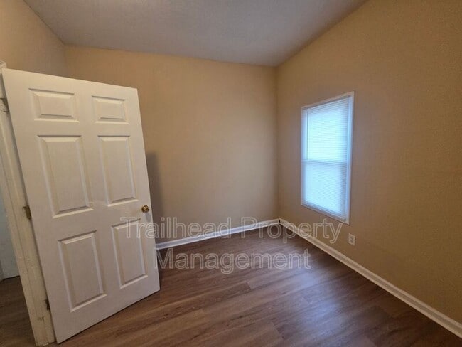 Building Photo - 7311 Blue Ridge Blvd