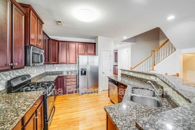 Building Photo - 7707 Jackson Pond Dr