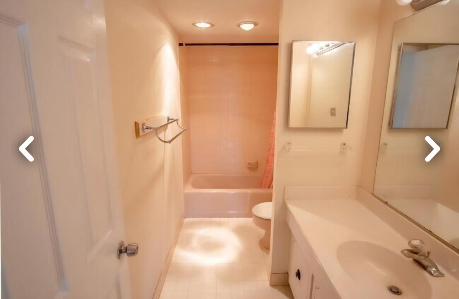 Building Photo - 20729 Valley Forge Cir