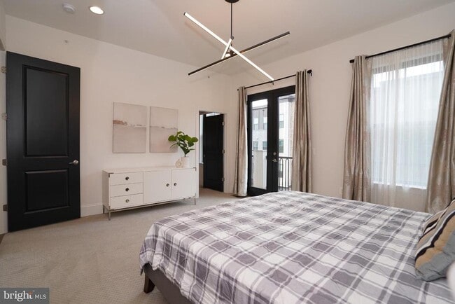 Building Photo - 44655 Provincetown Dr