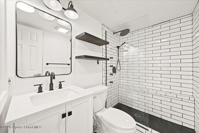 Building Photo - 2700 N Hwy A1A