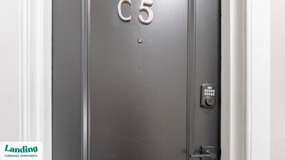 Building Photo - 617 W Lexington St