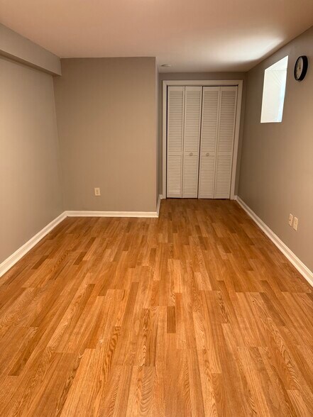 Building Photo - 21 Blakeville St